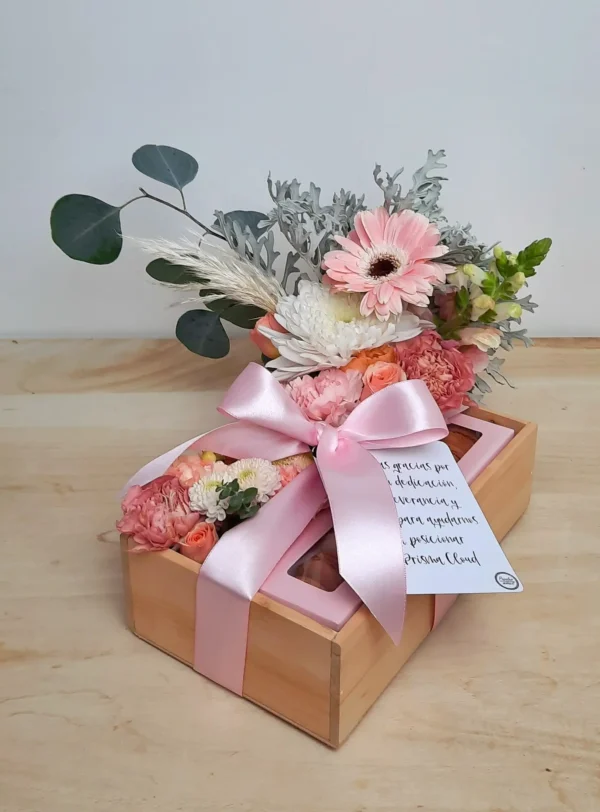 CAJA DE FLORES SARITA