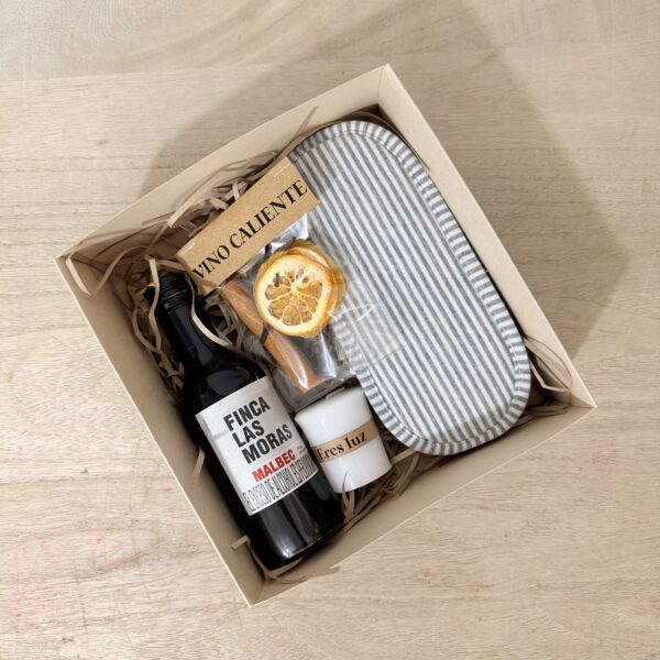 RELAJATE Y DISFRUTA VINO CALIENTE